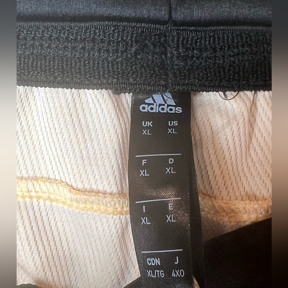 NWT Adidas XL Axis Knit 3.0 Aeroready Primegreen Pulse Amber Training Shorts - Picture 7 of 10